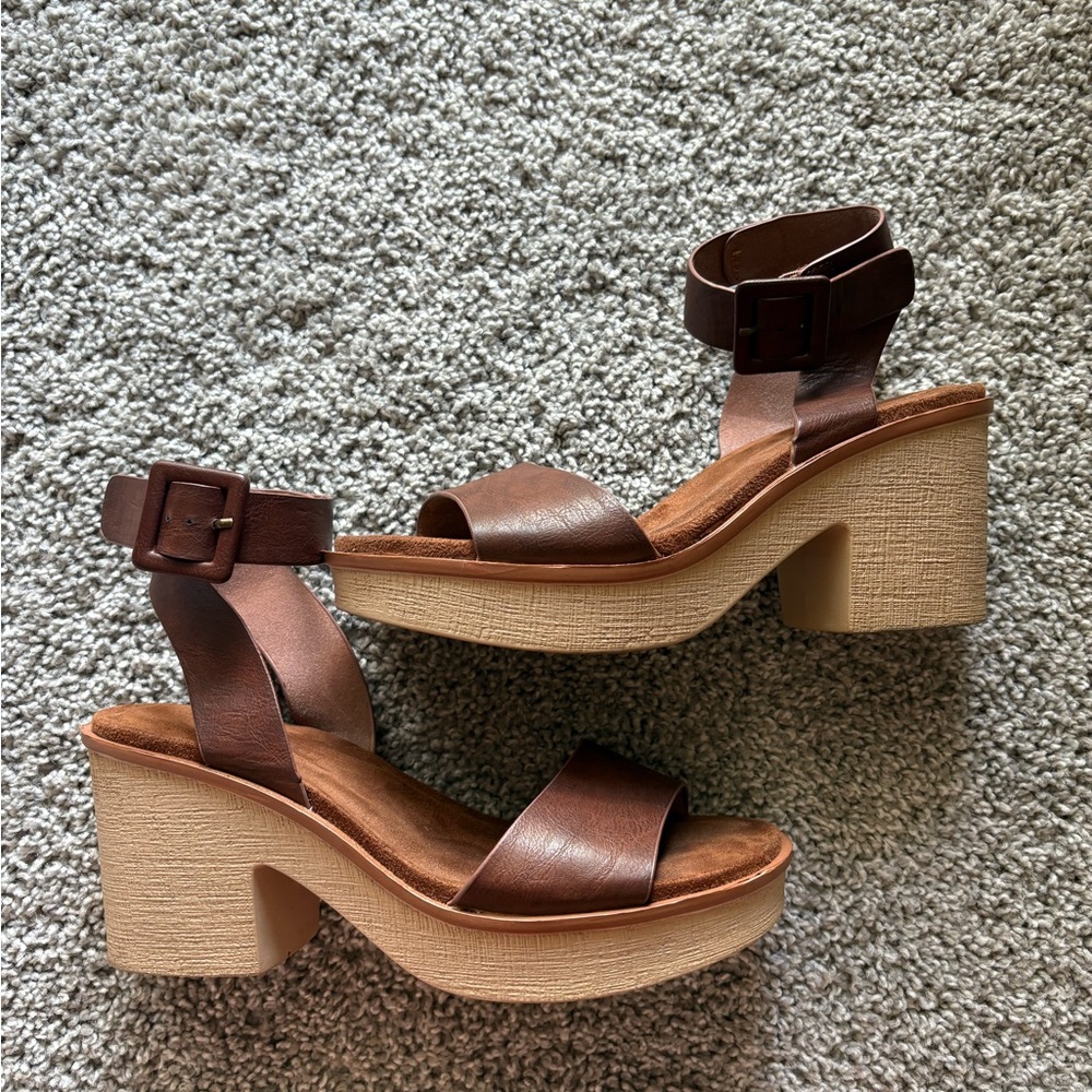 Brown Leather Platform Sandals
